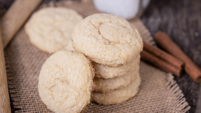 Sugar cookie Yule recipes with cinnamon and other prosperity manifesting magical herbs