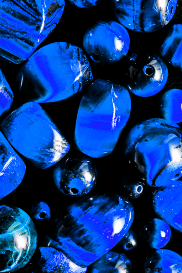 Blue tiger's eye crystals and beads