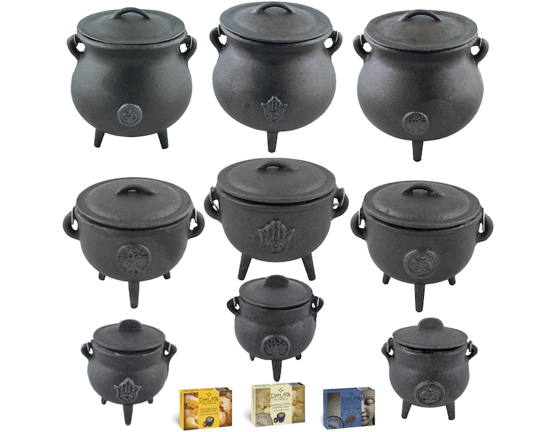 Cast Iron Cauldron With Lid and Carry Handle for Spells